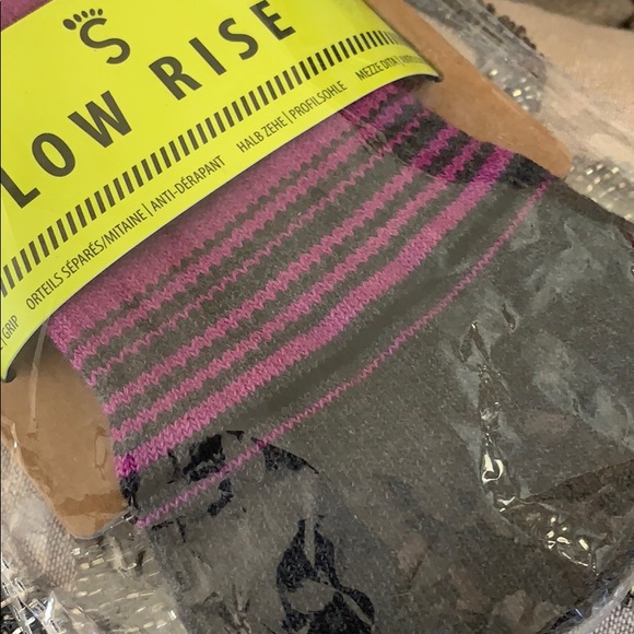 Toesox small NWT - Picture 5 of 5